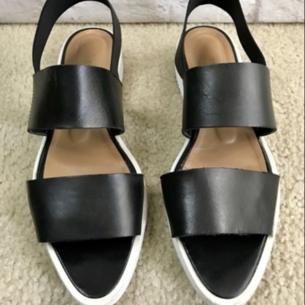 Everlane Foam Bottom Sandal